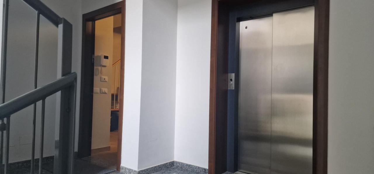 Charmant E Spazioso Monolocale A Due Passi Dalla Martesana Milán Exterior foto